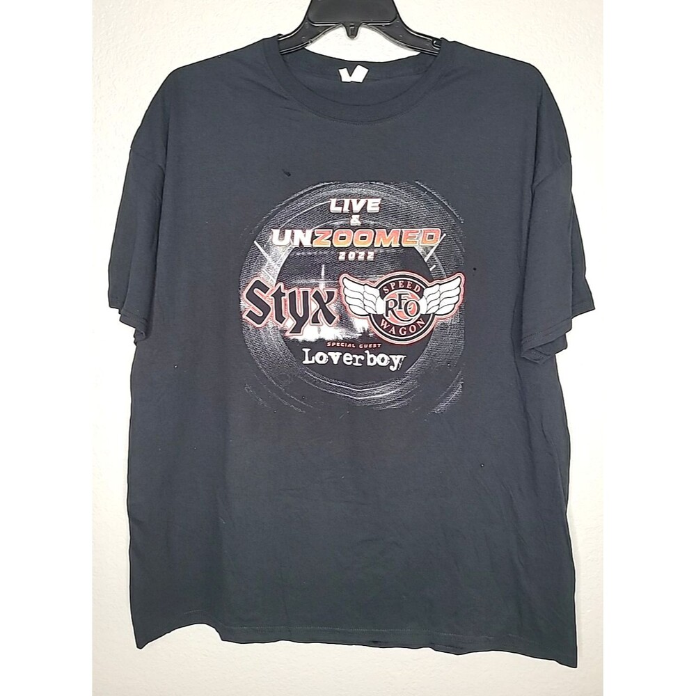 Styx and REO Speedwagon Loverboy Live & Unzoomed 2022 Size XL Black T-Shirt
